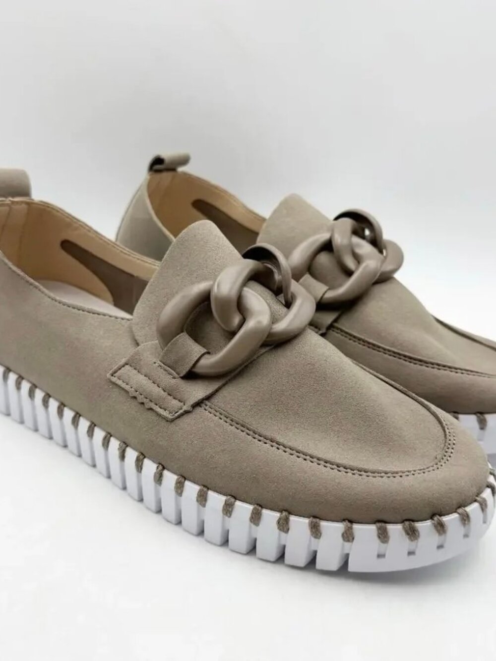 Ilse Jacobsen Tulip Chain Loafer Sneakers, EU38 (US 7.5-8)